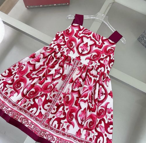 فستان دولتشي قابانا بدون اكمام