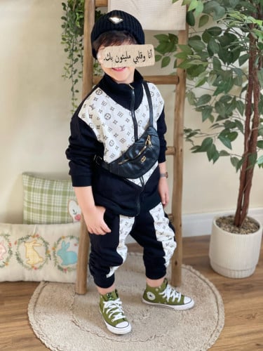 بدلة لويس فيتون ولادي قطعتين