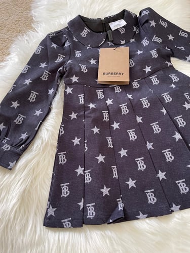 فستان بربري كحلي طبق الاصل