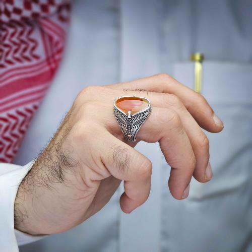 خاتم فضة عقيق يماني مزهر