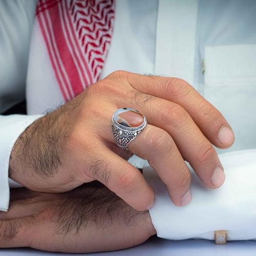 خاتم فضة عقيق يماني مزهر نادر