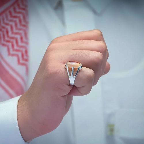 خاتم ملكي عقيق يماني مزهر