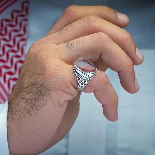 خاتم فضة عقيق يماني مزهر
