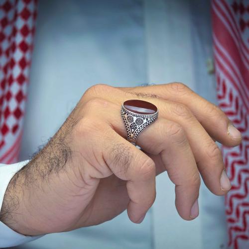 خاتم فضة عقيق يماني كبدي
