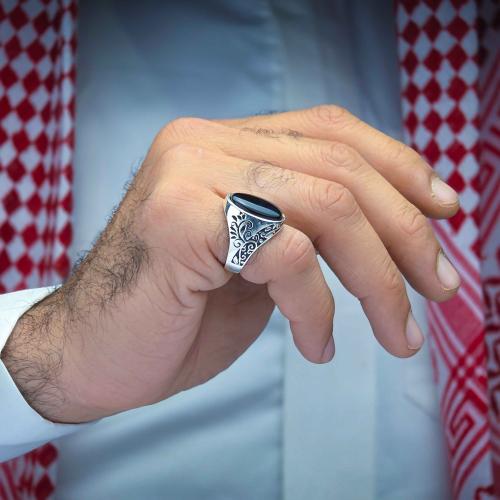 خاتم فضة عقيق يماني كبدي