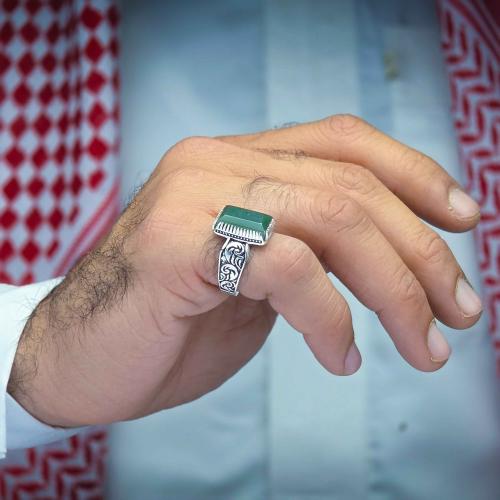 خاتم ملكي عقيق يماني اخضر