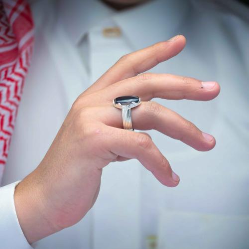 خاتم ملكي فضة 925 عقيق يماني اسود شفاف