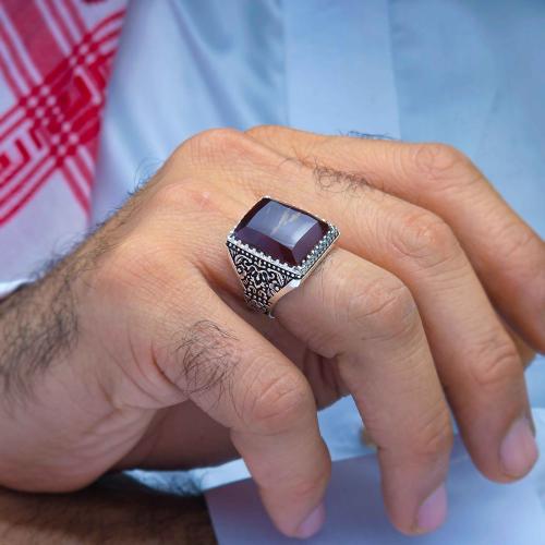 خاتم فضة عقيق يماني كرزي زعفراني