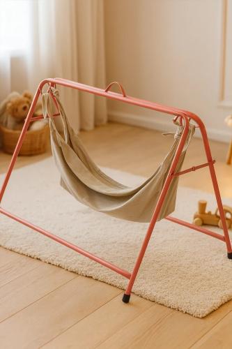 هندول أطفال وسط – هيكل معدني وردي وقماش بيج