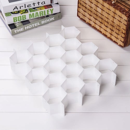 منظم ملابس الداخلية بتصميم خلية النحل