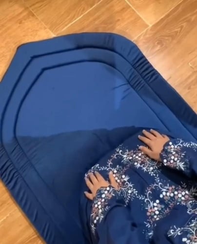 طقمين (2)صلاه من مجموعه غسق