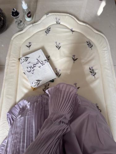 مجموعة الورد المنثور