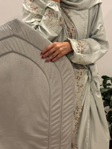 طقمين (2)صلاه من مجموعه غسق