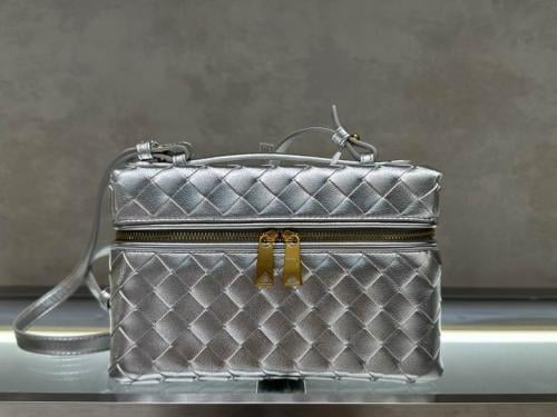 بوتيقا Vanity 23cm