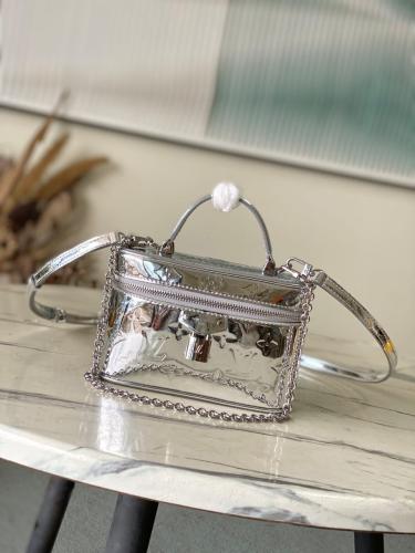 Vanity Chain Bag