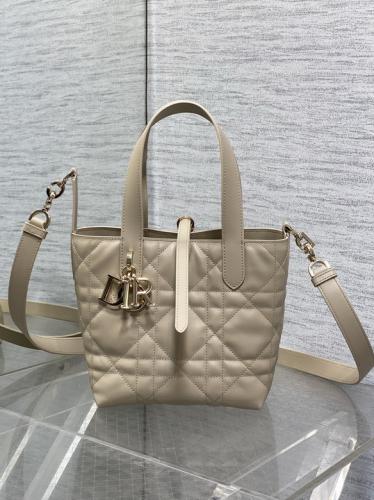 Dior Toujours