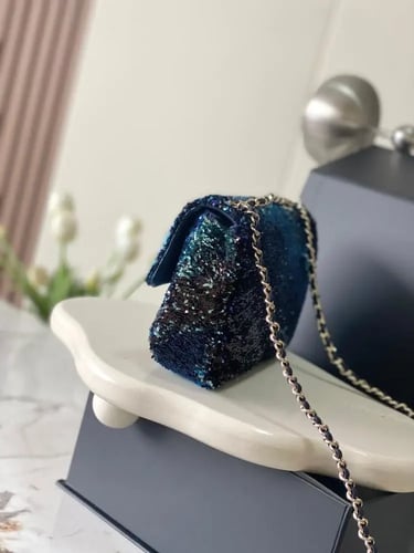 شانيل كلاسك مقاس20cm