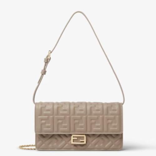 Fendi remaining 21cm