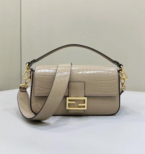 فندي مقاس 27cm