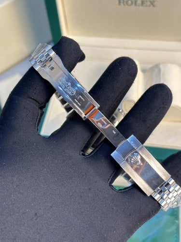 ساعه رولكس المقاس 41 مم