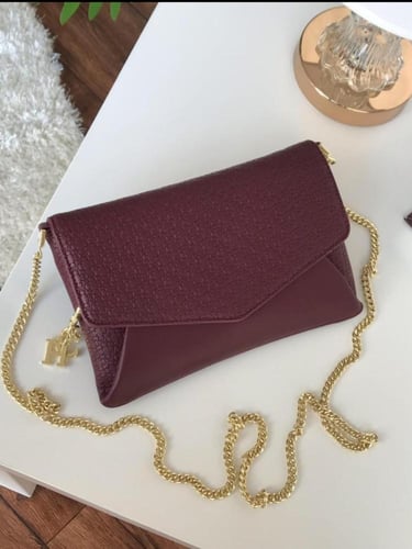 شنطة سي اتش