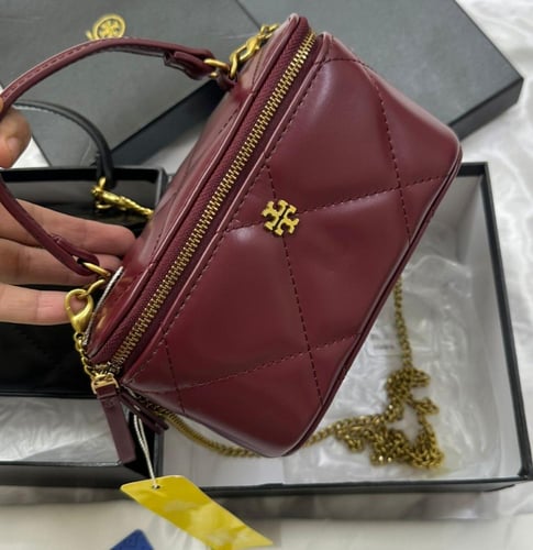 شنطة توري برتش