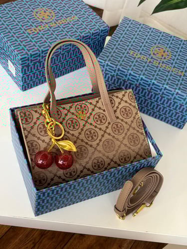 شنطة توري برتش