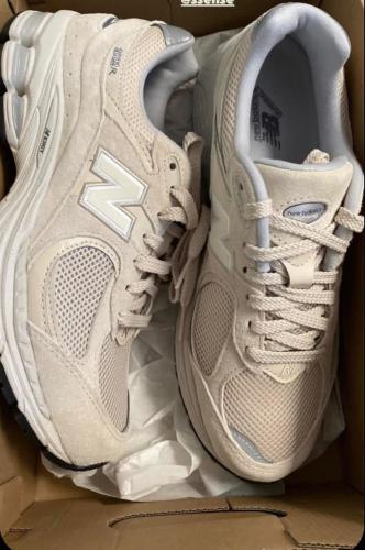 شوز نيو بالانس