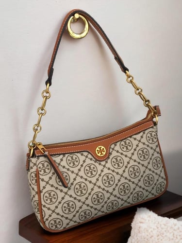 شنطة توري برتش