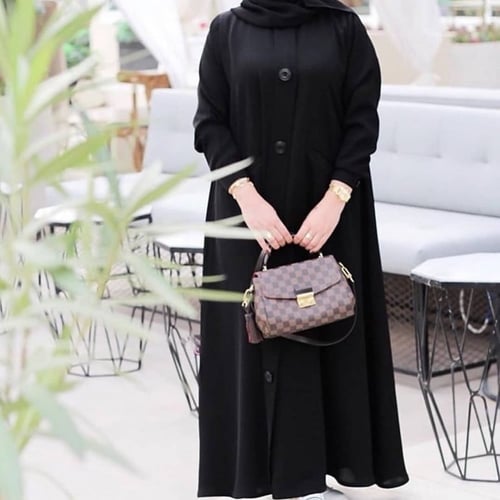 عباية ناعمه