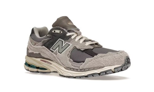 نيو بالانس 2002