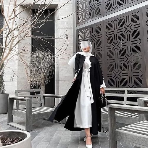 عباية ناعمه