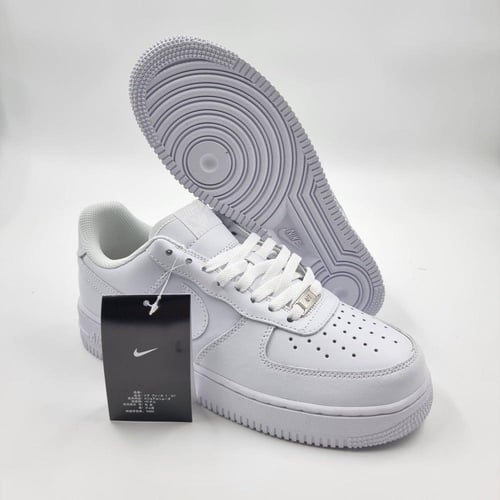 حذاء Nike Air Force