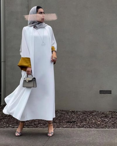 عباية ناعمه