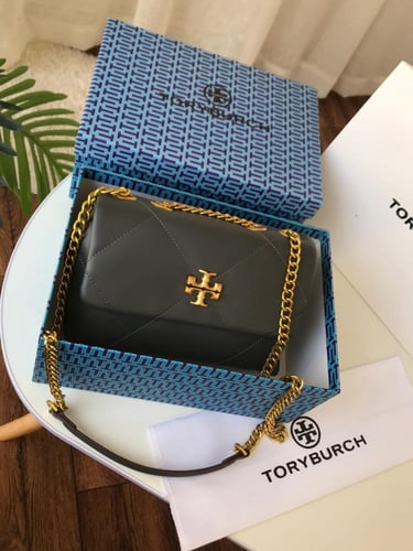 شنطة توري برتش