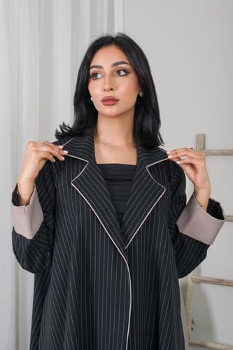 عبايه AE16 | عباية بليزر نص كلوش