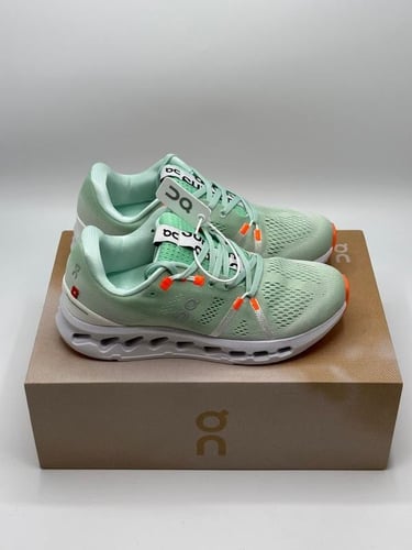 حذاء اون راننج