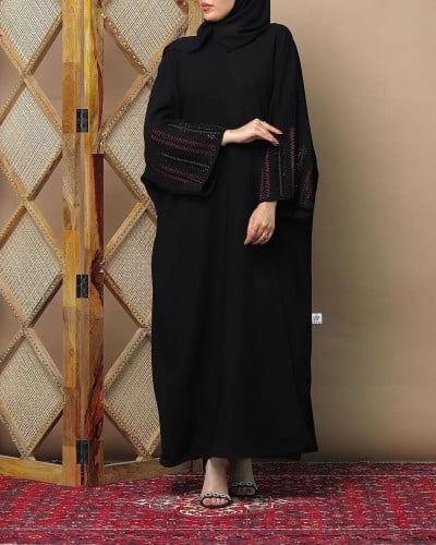 عباية شك | شك عنابي على الأكمام