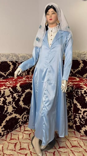 البرنسيس اللون الازرق السماوي مع نصف سديرية والمحر...