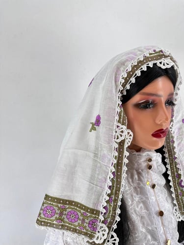 محرمة ومدورة رقم 18