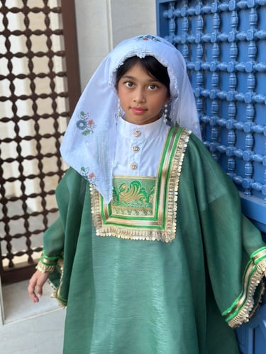 لبس حجازي اخضر غامق (4 قطع)