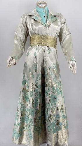 البرنسيس الحجازي فخم وحزام ذهبي بحزام الخامة