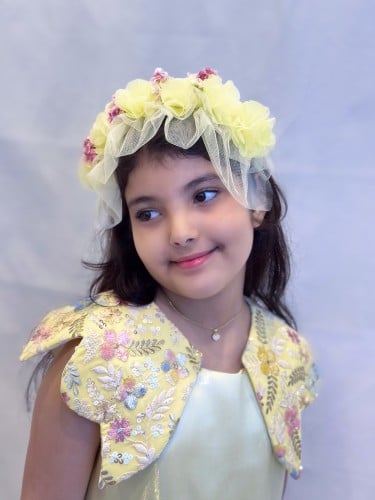 طوق شعر اصفر