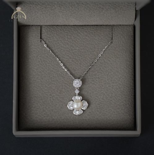 عقد وردة مع حبة لؤلؤ | فضة عيار 925