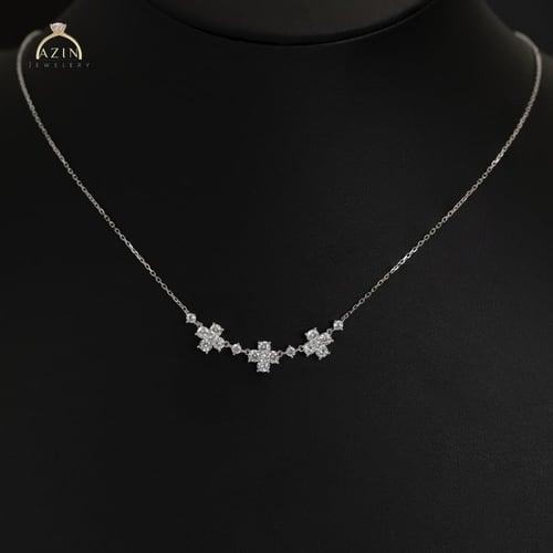 عقد وردة من احجار الباجيت | فضة عيار 925