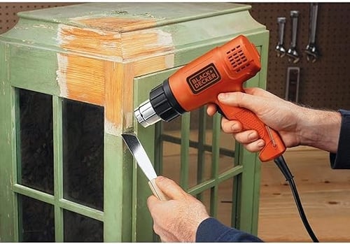 مسدس حراري بلاك اند ديكر يعمل على سلك كهرباء 1750...