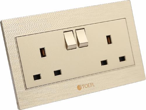 فيش مع مفتاح مستطيل لون ابيض بيانو توفل