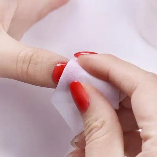 انجوي مناديل لازالة طلاء الأظافر