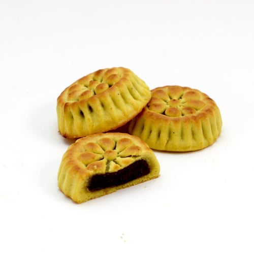 معمول بالتمر بالقمح الأبيض