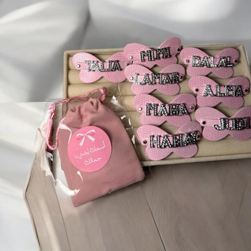 مشبك شعر بالاسم